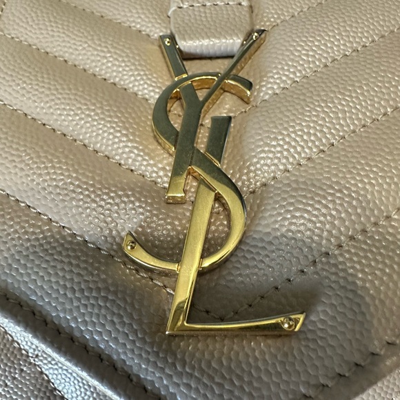 Envelope Triquilt YSL Wallet on Chain in Grained Leather - Picture 6 of 10